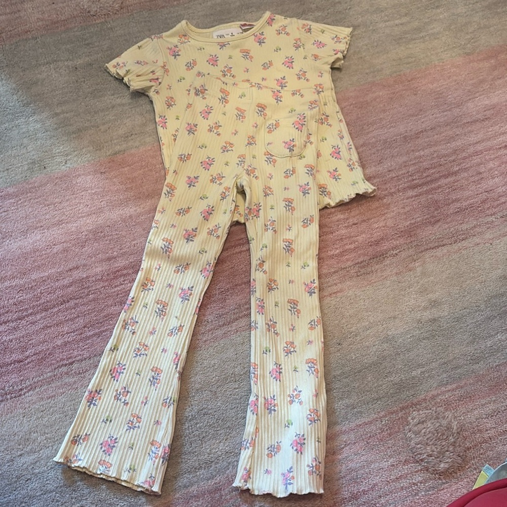 Zara Kids Flared Pants and T-Shirt Set, Size 5